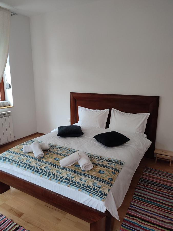 Apartament cu 2 dormitoare